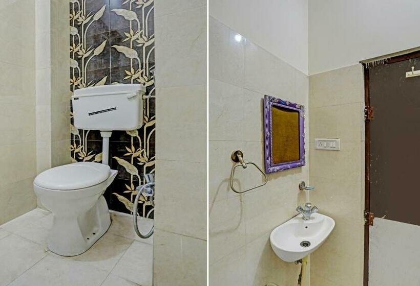 Трехместный Номер Классика, Oyo Flagship The Mount View Hotel And Resort