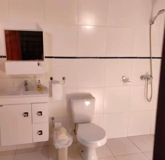 سوئیت با بالکن, Tower Suites