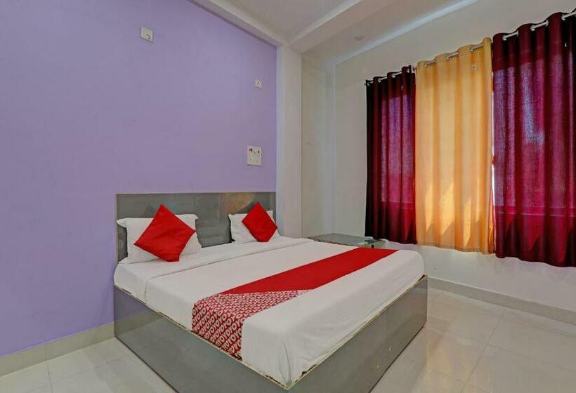 غرفة كلاسيكية ثلاثية, Oyo Flagship Holiday Banaras Stay