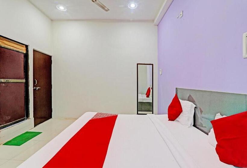 غرفة كلاسيكية ثلاثية, Oyo Flagship Holiday Banaras Stay