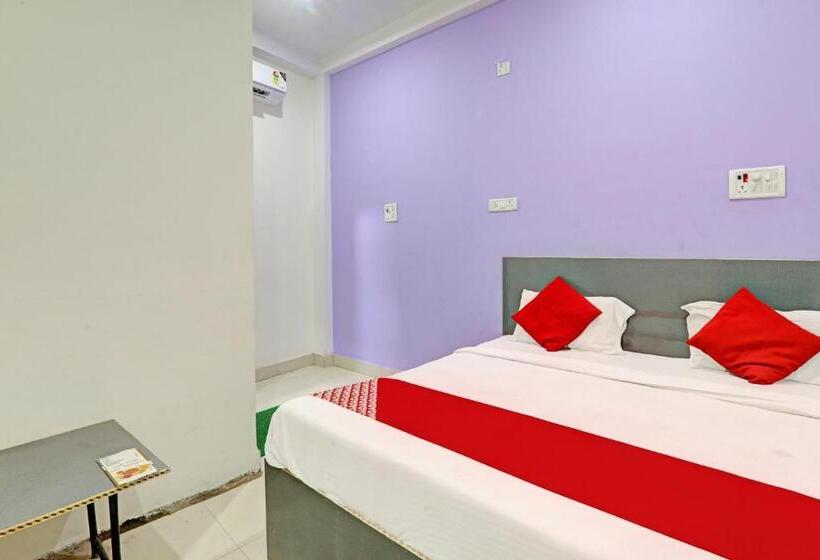 Трехместный Номер Классика, Oyo Flagship Holiday Banaras Stay