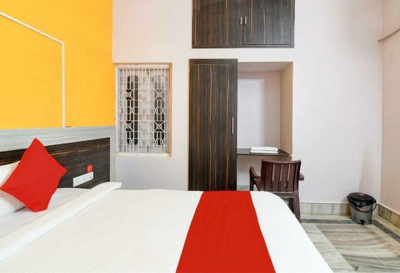 غرفة كلاسيكية ثلاثية, O Pramod Residency