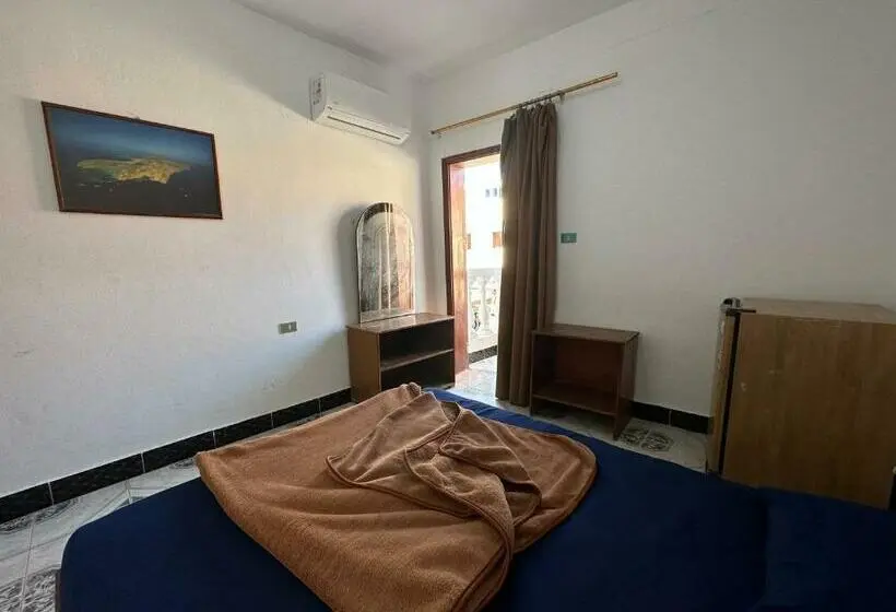 اتاق استاندارد یک نفره, Seven Heaven Hotel And Diving Center