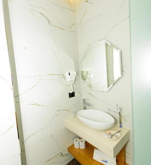 חדר סטנדרט נוף לים עם מרפסת, Kaan