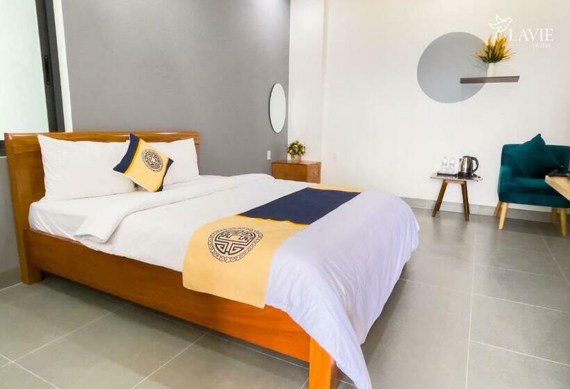 اتاق لوکس, Khách Sạn Lavie Hotel Quảng Ngãi