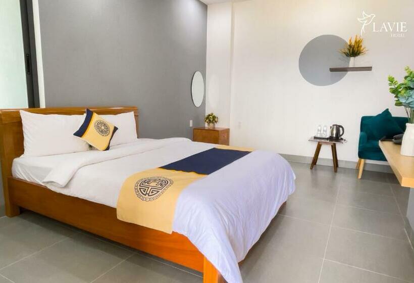 اتاق لوکس, Khách Sạn Lavie Hotel Quảng Ngãi