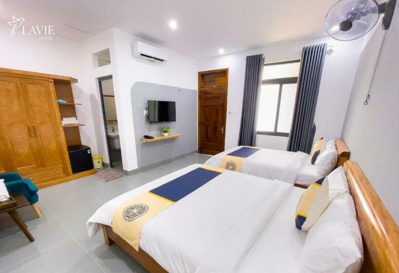 اتاق لوکس, Khách Sạn Lavie Hotel Quảng Ngãi