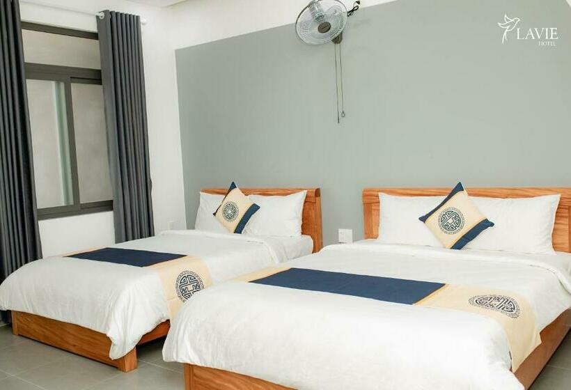 اتاق لوکس, Khách Sạn Lavie Hotel Quảng Ngãi