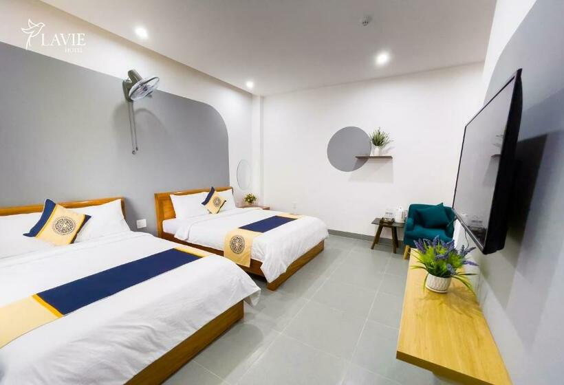 اتاق لوکس, Khách Sạn Lavie Hotel Quảng Ngãi
