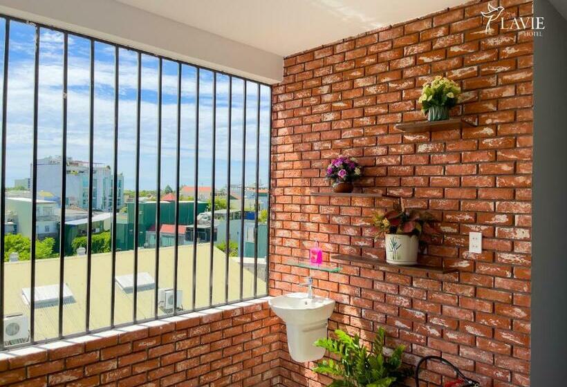 اتاق لوکس, Khách Sạn Lavie Hotel Quảng Ngãi