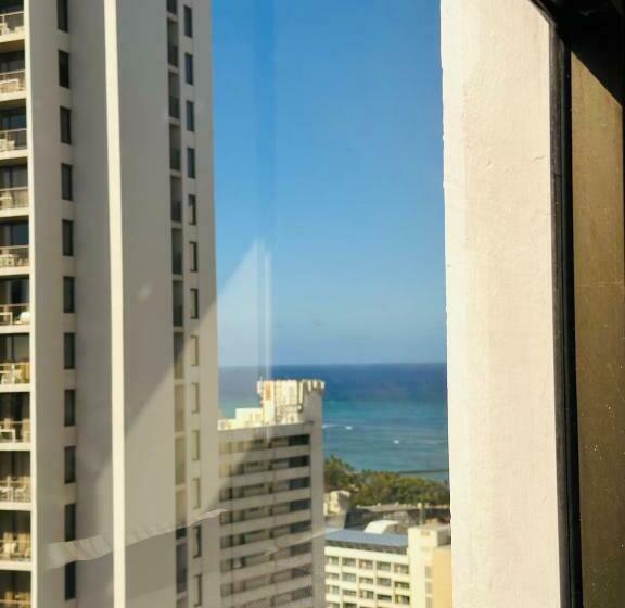 آپارتمان 1 خوابه با چشم‌انداز, Waikiki Banyan Pool Free Parking Free Wi Fi One Br