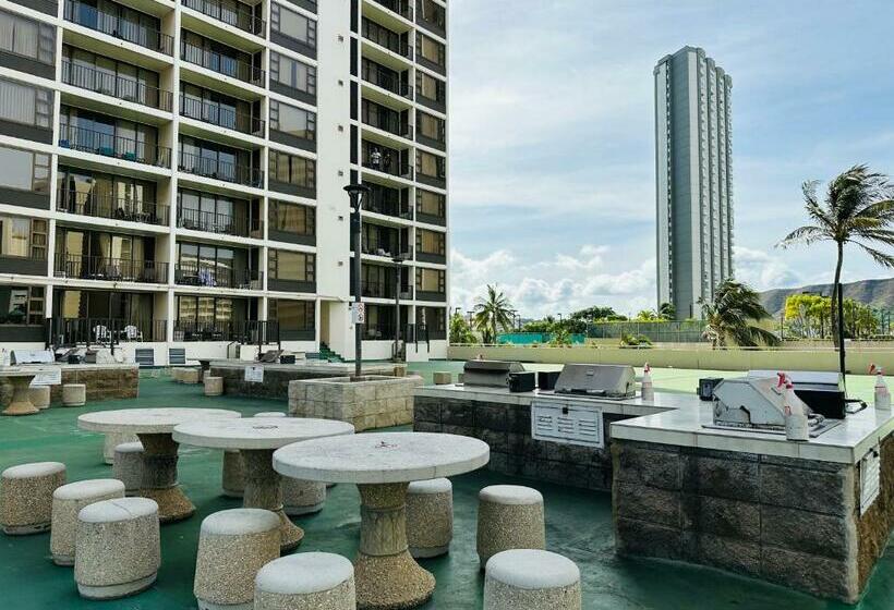 آپارتمان 1 خوابه با چشم‌انداز, Waikiki Banyan Pool Free Parking Free Wi Fi One Br