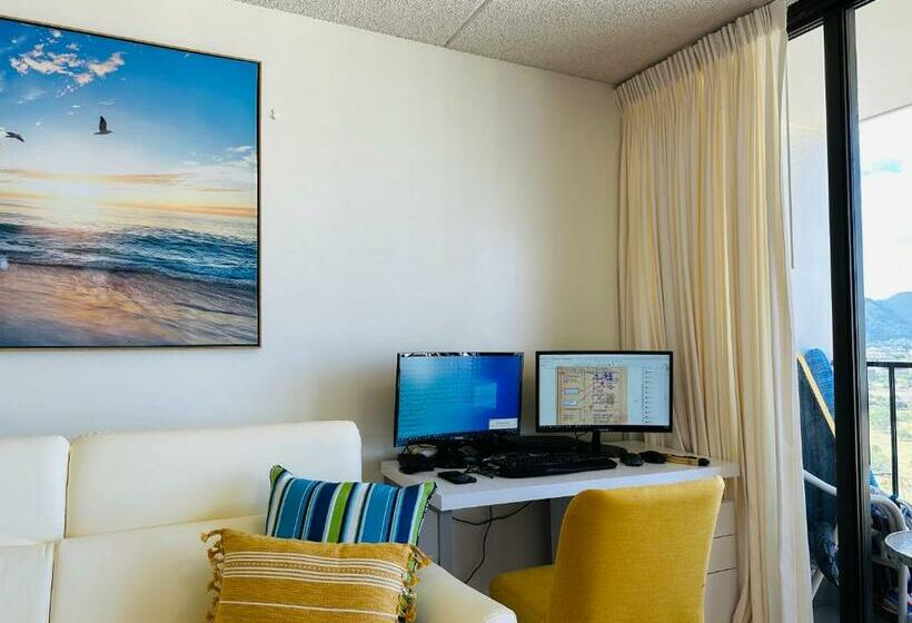آپارتمان 1 خوابه با چشم‌انداز, Waikiki Banyan Pool Free Parking Free Wi Fi One Br