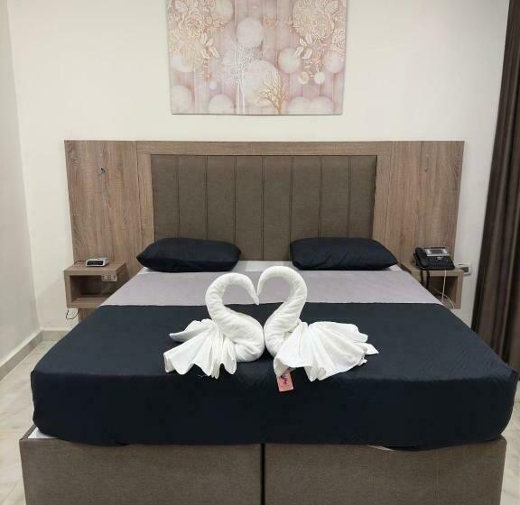 سوییت, Antalya Hotel Amman