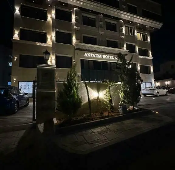 سوییت, Antalya Hotel Amman