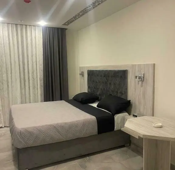 اتاق لوکس, Antalya Hotel Amman