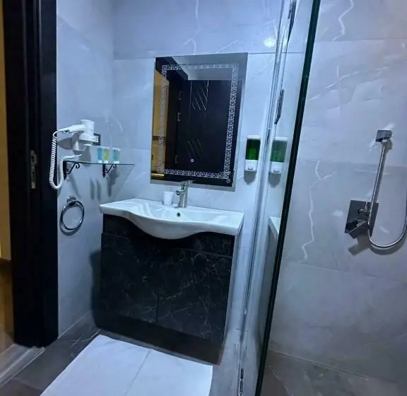 اتاق لوکس, Antalya Hotel Amman