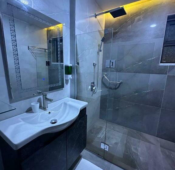 اتاق لوکس, Antalya Hotel Amman