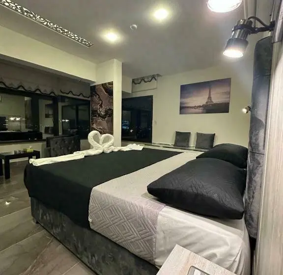 اتاق لوکس با تخت بزرگ, Antalya Hotel Amman