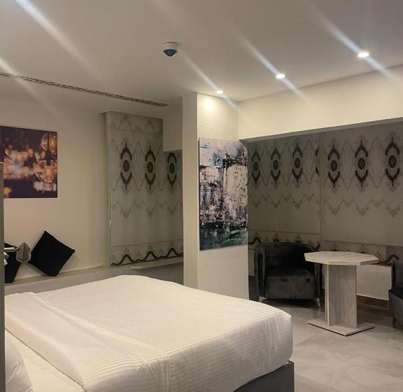 اتاق لوکس با تخت بزرگ, Antalya Hotel Amman