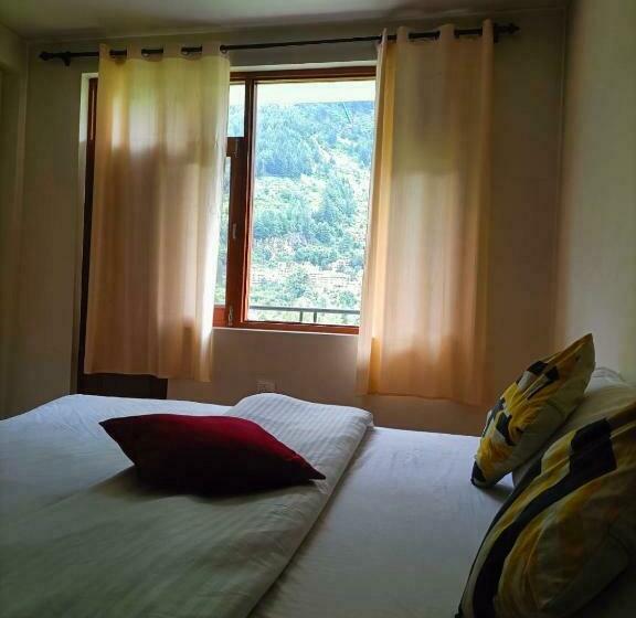 חדר סטנדרט עם מרפסת, Farm Hostel & Camps