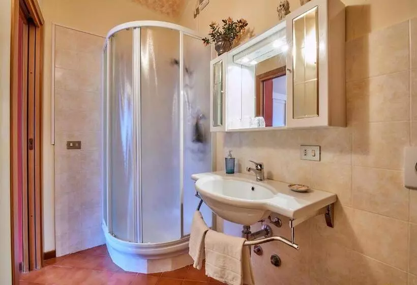 1 Bedroom Penthouse Apartment, B&b   Foresteria   Frontelago Lake Como