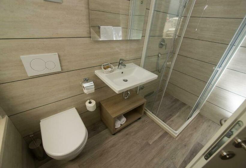 家庭套房, Hostel Sol