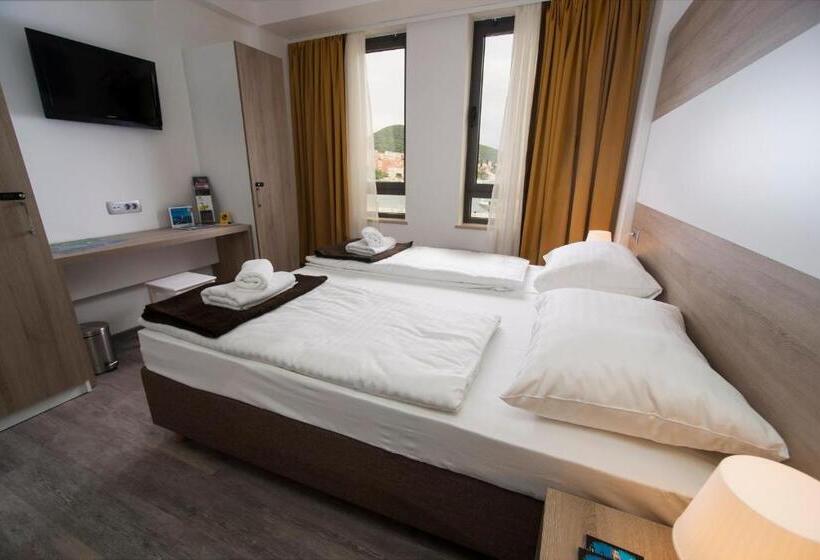 带海景的标准房, Hostel Sol