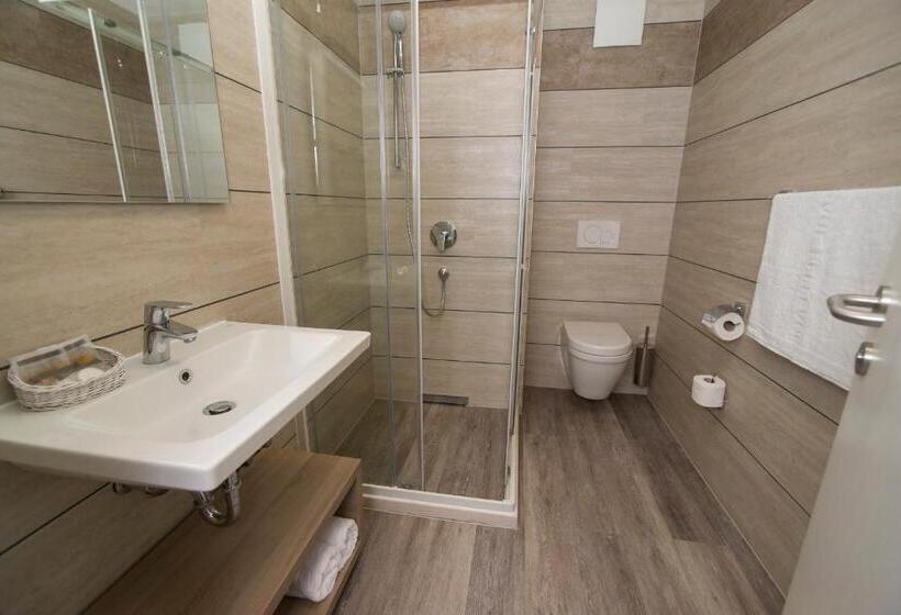 三人经典房间, Hostel Sol