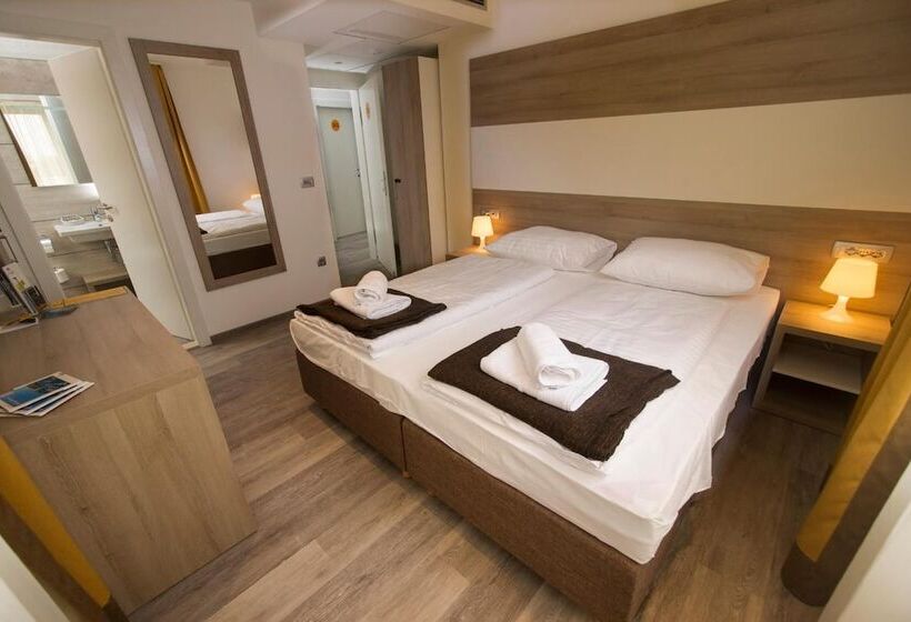 标准间, Hostel Sol