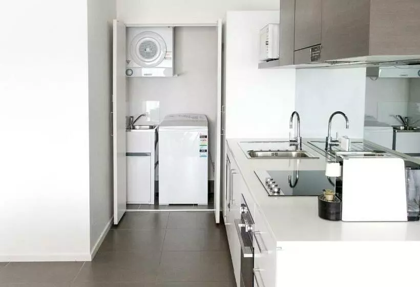 ジュニアスイート, Abode Tuggeranong