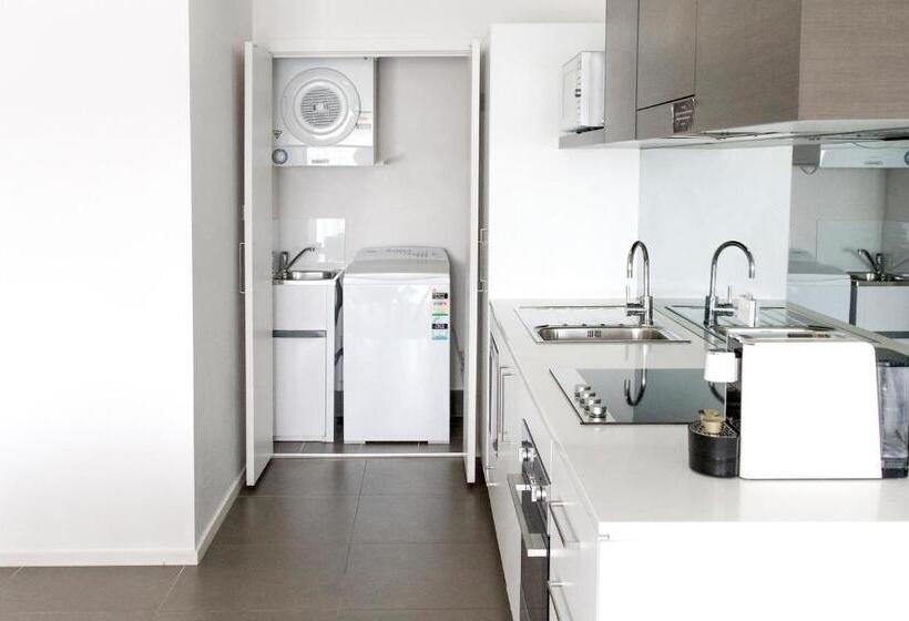 شقة غرفتين, Abode Tuggeranong