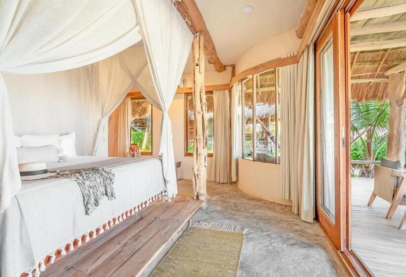 Люкс, Ahau Tulum