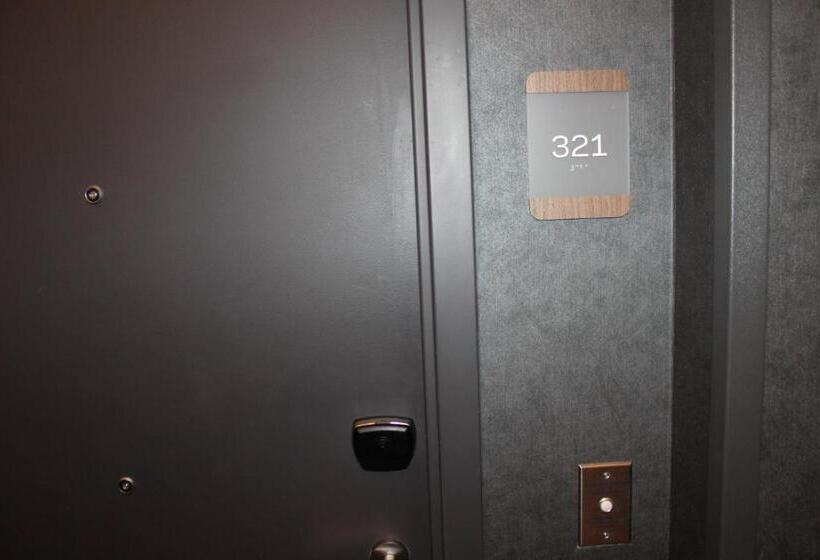 غرفة قياسية سرير كينج لذوى الإحتياجات الخاصة, Aloft Syracuse Inner Harbor