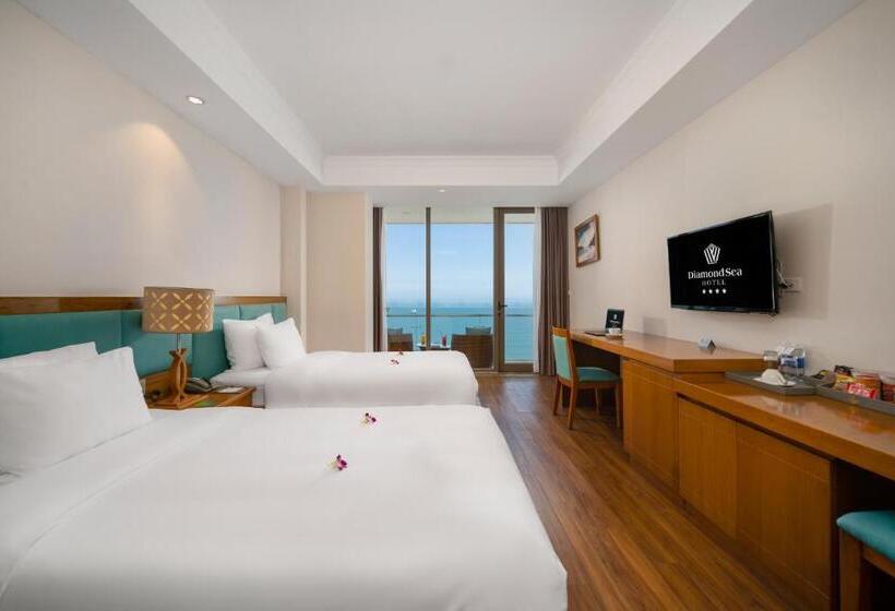 اتاق پرمیوم با چشمانداز دریا, Diamond Sea