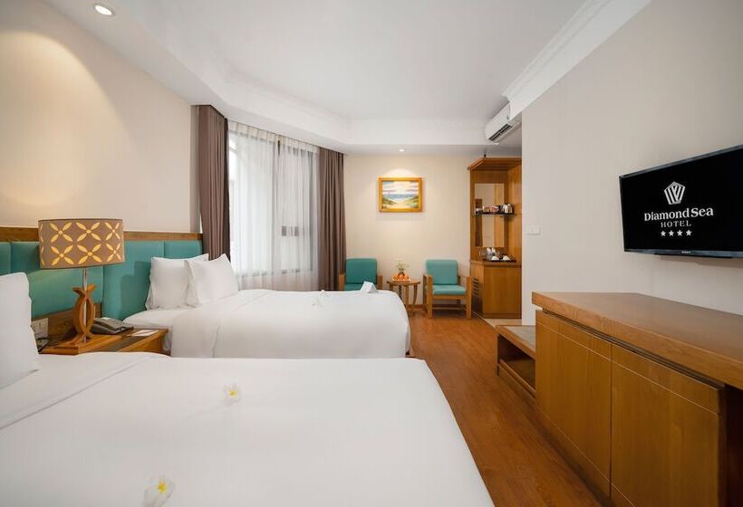 اتاق سوپریور, Diamond Sea