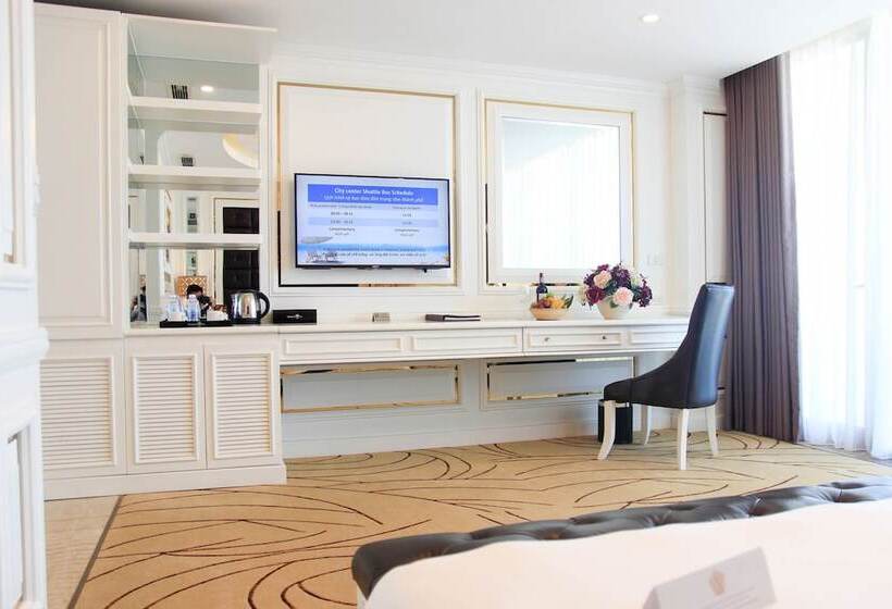 سوئیت مدیریتی 2 خوابه, Diamond Sea