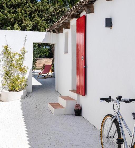 ベーシックルーム, Hôtel Les Volets Rouges  Cassis