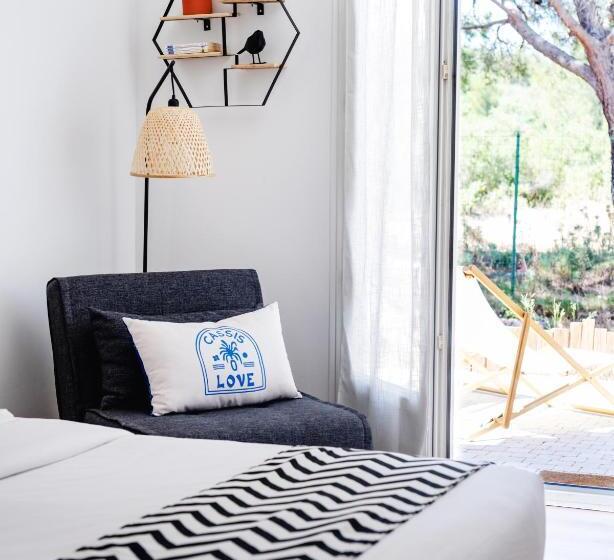 テラス付スタンダードルーム, Hôtel Les Volets Rouges  Cassis