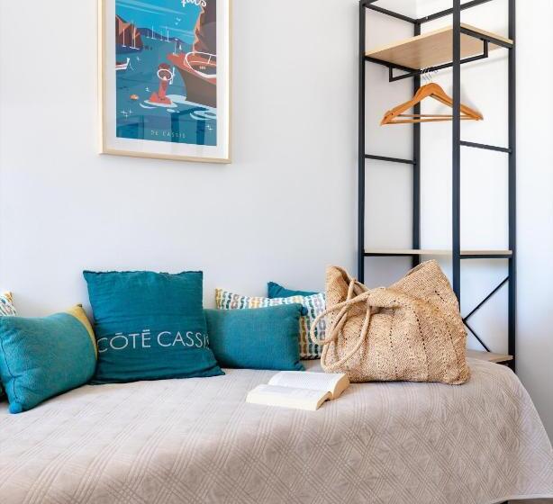 ファミリールーム, Hôtel Les Volets Rouges  Cassis