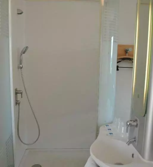 Standard-huone, Ibis Budget Loriol Le Pouzin