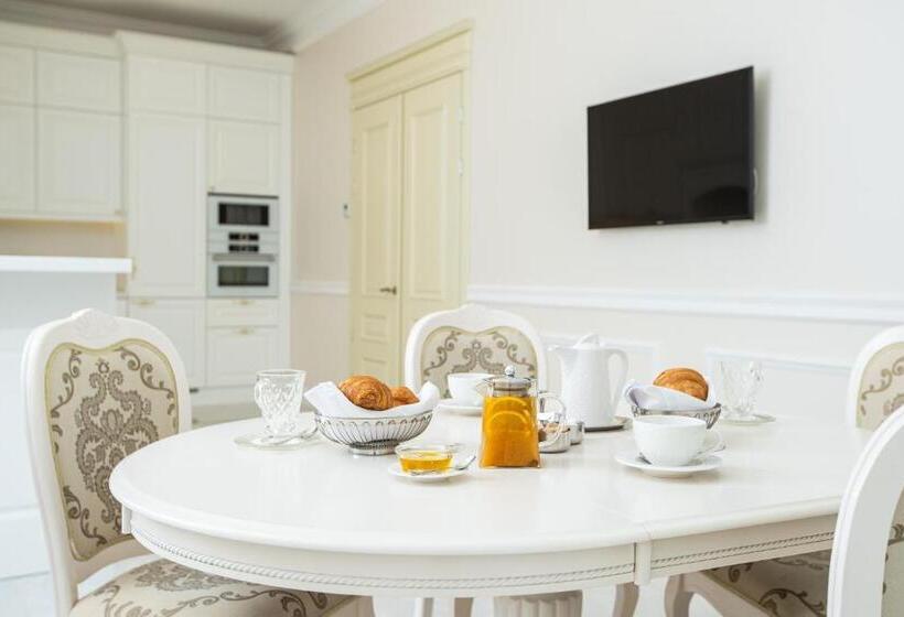 ویلای لوکس 1 خوابه, Kadorr Hotel Resort & Spa