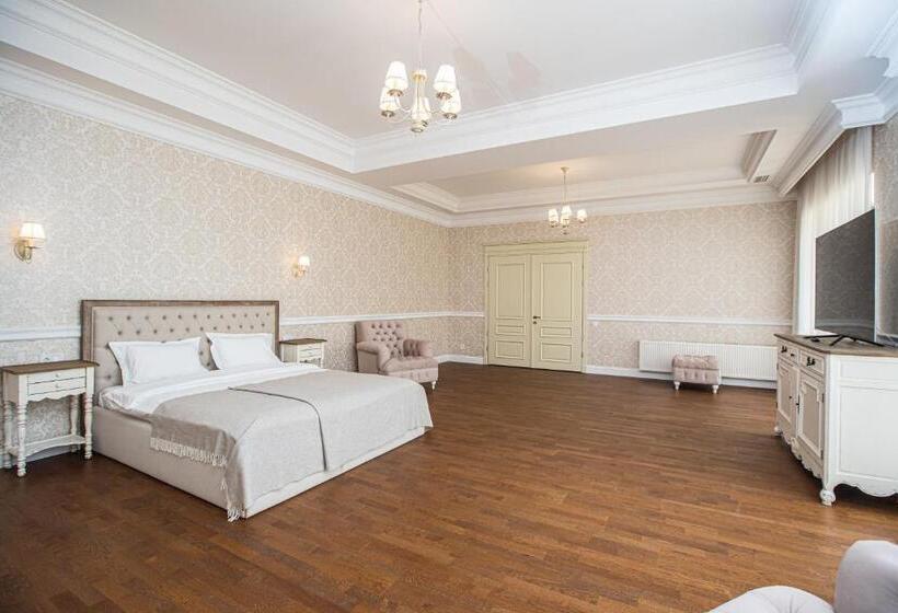 ویلای لوکس 1 خوابه, Kadorr Hotel Resort & Spa