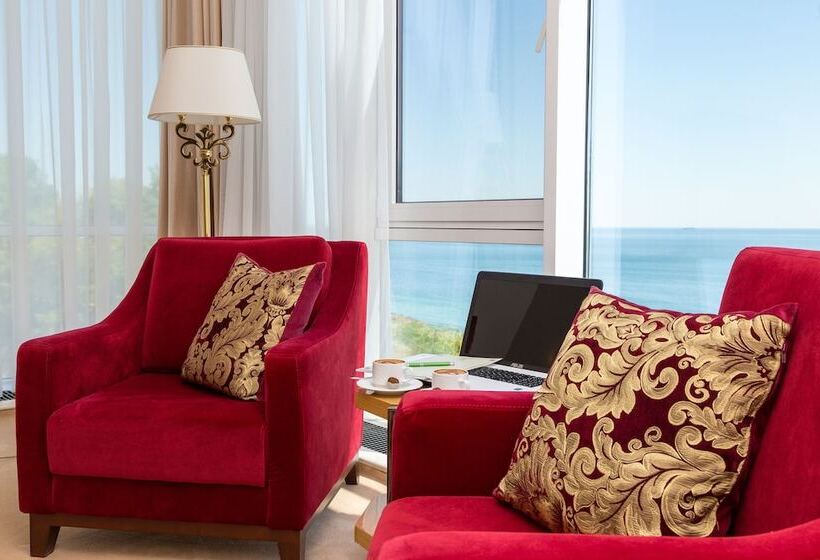 اتاق سوپریور, Kadorr Hotel Resort & Spa