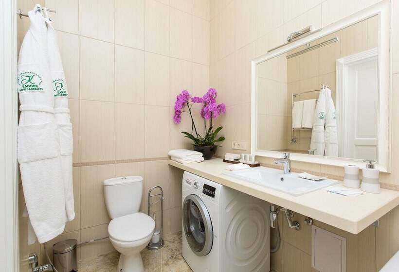 آپارتمان لوکس 1 خوابه, Kadorr Hotel Resort & Spa