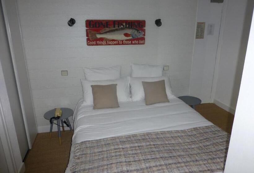 스탠다드 트리플 룸, La Licorne