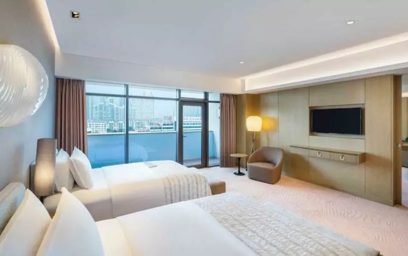 クラブルーム, Le Meridien Qingdao West Coast