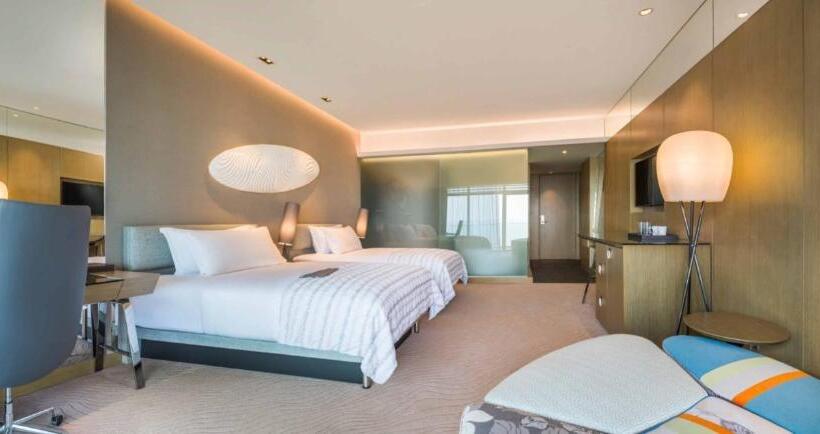 غرفة قياسية مطلّة علي البحر, Le Meridien Qingdao West Coast