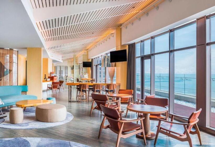 Номер Клуб Кровать Кинг, Le Meridien Qingdao West Coast