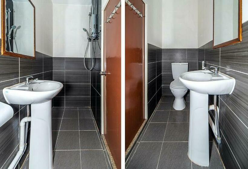 חדר דלוקס, Switz Paradise